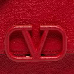 مملوكة مسبقًا Valentino VSling Red Leather Shoulder Bag