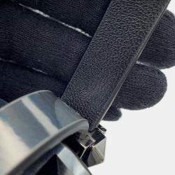 مملوكة مسبقًا حقيبة كتف فالنتينو روكستد فضية جلد لامع