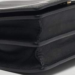 مملوكة مسبقًا Valentino Black/White Leather VLOGO Inlay Chain Crossbody Bag