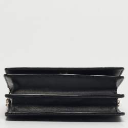 مملوكة مسبقًا Valentino Black/White Leather VLOGO Inlay Chain Crossbody Bag