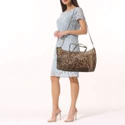 مملوكة مسبقًا حقيبة يد فالنتينو روكستد ترابيز جلد العجل ونقشة الريش البنية