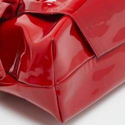 مملوكة مسبقًا حقيبة يد فالنتينو بيتي بو جلد لامع أحمرمتوسطة