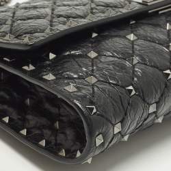 Pre Owned Valentino Rockstud Spike Black Quilted Leather Crossbody Clutch