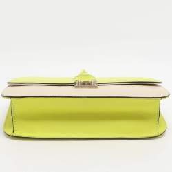 مملوكة مسبقًا Valentino Neon Yellow/Cream Leather Medium Rockstud Glam Lock Flap Bag