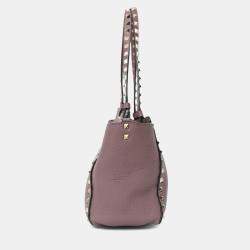 مملوكة مسبقًا Valentino Pink Leather Small Rockstud Trapeze Tote With Strap