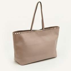 Pre Owned Valentino Rockstud Beige Leather Shopper Tote