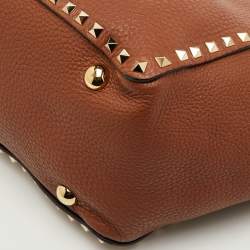 مملوكة مسبقًا حقيبة يد فالنتينو جلد بني متوسط روكستد ترابيز