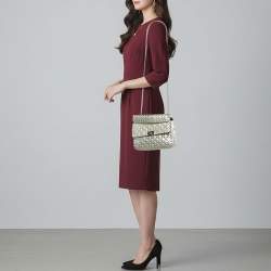 Pre Owned حقيبة كتف فالنتينو جلد مبطن مرصعة صخري فضي وسط