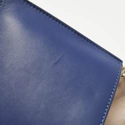 مملوكة مسبقًا Valentino Rockstud Flap Dark Blue Leather Wristlet Clutch