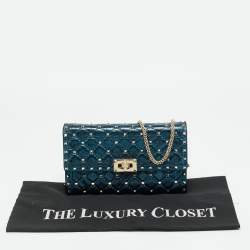 Pre Owned Valentino Rockstud Spike Metallic Blue Quilted Leather Chain Clutch