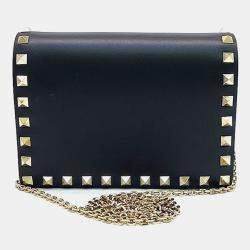 مملوكة مسبقًا Valentino Black Leather Rockstud Mini Crossbody Bag