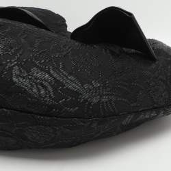 Pre Owned Valentino Bow Black Leather, Nylon and Straw Hobo