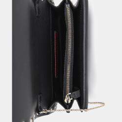 مملوكة مسبقًا حقيبة فالنتينو سوداء جلد روكستد صغيرة بسلسلة