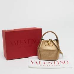 مملوكة مسبقًا Valentino VLogo Mini Gold Leather Bucket Bag