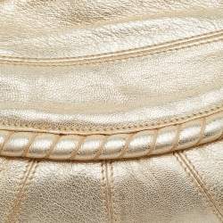 Pre Owned حقيبة كلتش فالنتينو بحلقة جلد ذهبي