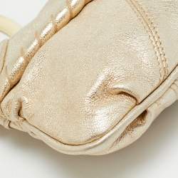 Pre Owned حقيبة كلتش فالنتينو بحلقة جلد ذهبي