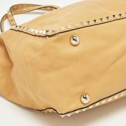 مملوكة مسبقًا Valentino Rockstud Trapeze Medium Mustard Leather Tote