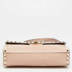 Pre Owned حقيبة كروس بودي فالنتينو جلد وردي بلون الروكستد بغطاء الطي