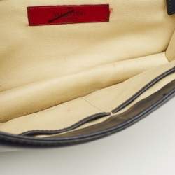 Pre Owned حقيبة فالنتينو جلد أزرق بحري قلاب مرصع روكستد قفل غلام متوسطة