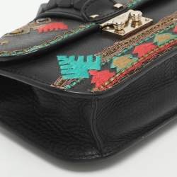 مملوكة مسبقًا Valentino Rockstud Glam Lock Small Black Leather Embroidered Flap Bag