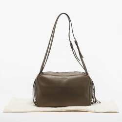 Pre Owned حقيبة فالنتينو دفل جلد زيتية اللون