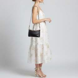 مملوكة مسبقًا Valentino VLogo Black Leather Chain Bag