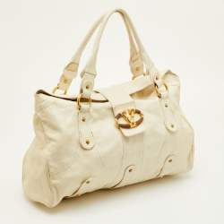 Pre Owned حقيبة فالنتينو كاتش جلد كريم ساتشل في لوجو