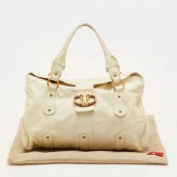 Pre Owned حقيبة فالنتينو كاتش جلد كريم ساتشل في لوجو