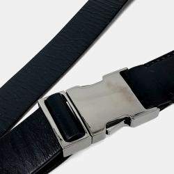 مملوكة مسبقًا Valentino Black Leather hip sack