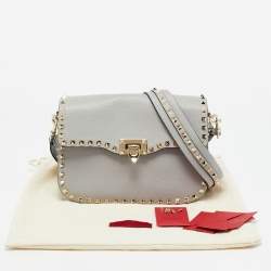 مملوكة مسبقًا Valentino Rockstud Flap Medium Grey Leather Shoulder Bag