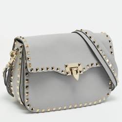مملوكة مسبقًا Valentino Rockstud Flap Medium Grey Leather Shoulder Bag