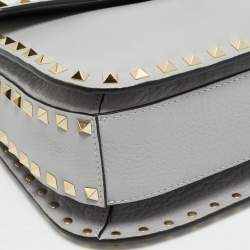 مملوكة مسبقًا Valentino Rockstud Flap Medium Grey Leather Shoulder Bag