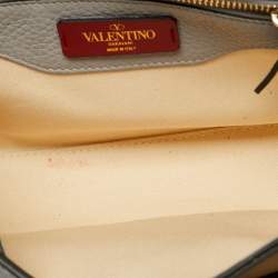 مملوكة مسبقًا Valentino Rockstud Flap Medium Grey Leather Shoulder Bag