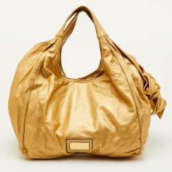 مملوكة مسبقًا Valentino Nuage Bow Metallic Gold Leather Oversized Hobo