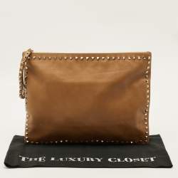 Pre Owned Valentino Rockstud Brown Leather Wristlet Clutch