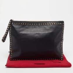 Pre Owned Valentino Rockstud Black Leather Wristlet Clutch