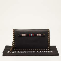 Pre Owned Valentino Rockstud Flap Black Leather Wristlet Clutch