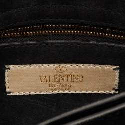 Pre Owned Valentino Rockstud Flap Black Leather Wristlet Clutch