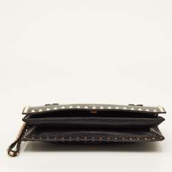 Pre Owned Valentino Rockstud Flap Black Leather Wristlet Clutch