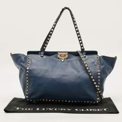 Pre Owned Valentino Rockstud Trapeze Medium Navy Blue Leather Tote