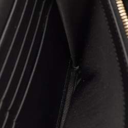 Pre Owned Valentino Rockstud Black Leather Envelope Flap Chain Clutch