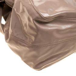 Pre Owned Valentino Beige Patent Leather Bow Hobo