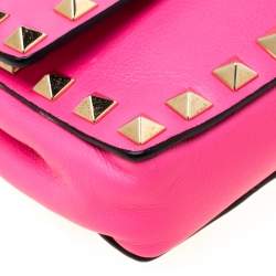 Pre Owned Valentino Neon Pink Leather Rockstud Bracelet Clutch