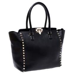 Pre Owned Valentino Black Leather Small Rockstud Shopper Tote