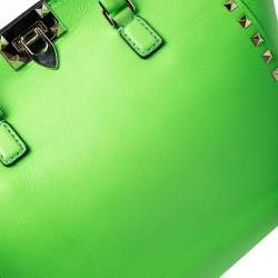 Pre Owned Valentino Neon Green Leather Rockstud Trapeze Tote