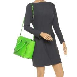 Pre Owned Valentino Neon Green Leather Rockstud Trapeze Tote