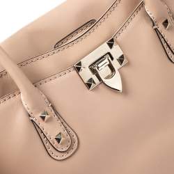 Pre Owned Valentino Beige Leather Rockstud Tote
