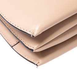 Pre Owned Valentino Beige Leather Rockstud Tote