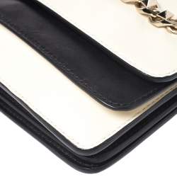 Pre Owned Valentino White/Black Leather Chain Double Flap Clutch