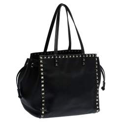 Pre Owned Valentino Black Leather Rockstud Drawstring Tote